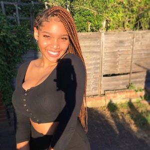 Meet your Posher, Alexa